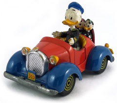 Donald Duck und Neffen im 313-Auto La 313 di Paperino (POLISTIL)